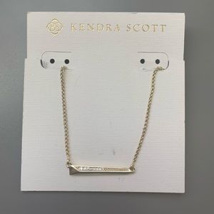 Kendra Scott “Elliot” Necklace
